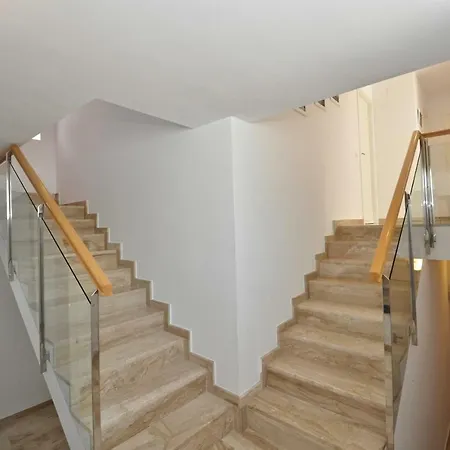 Villa Extravagance فيلة *